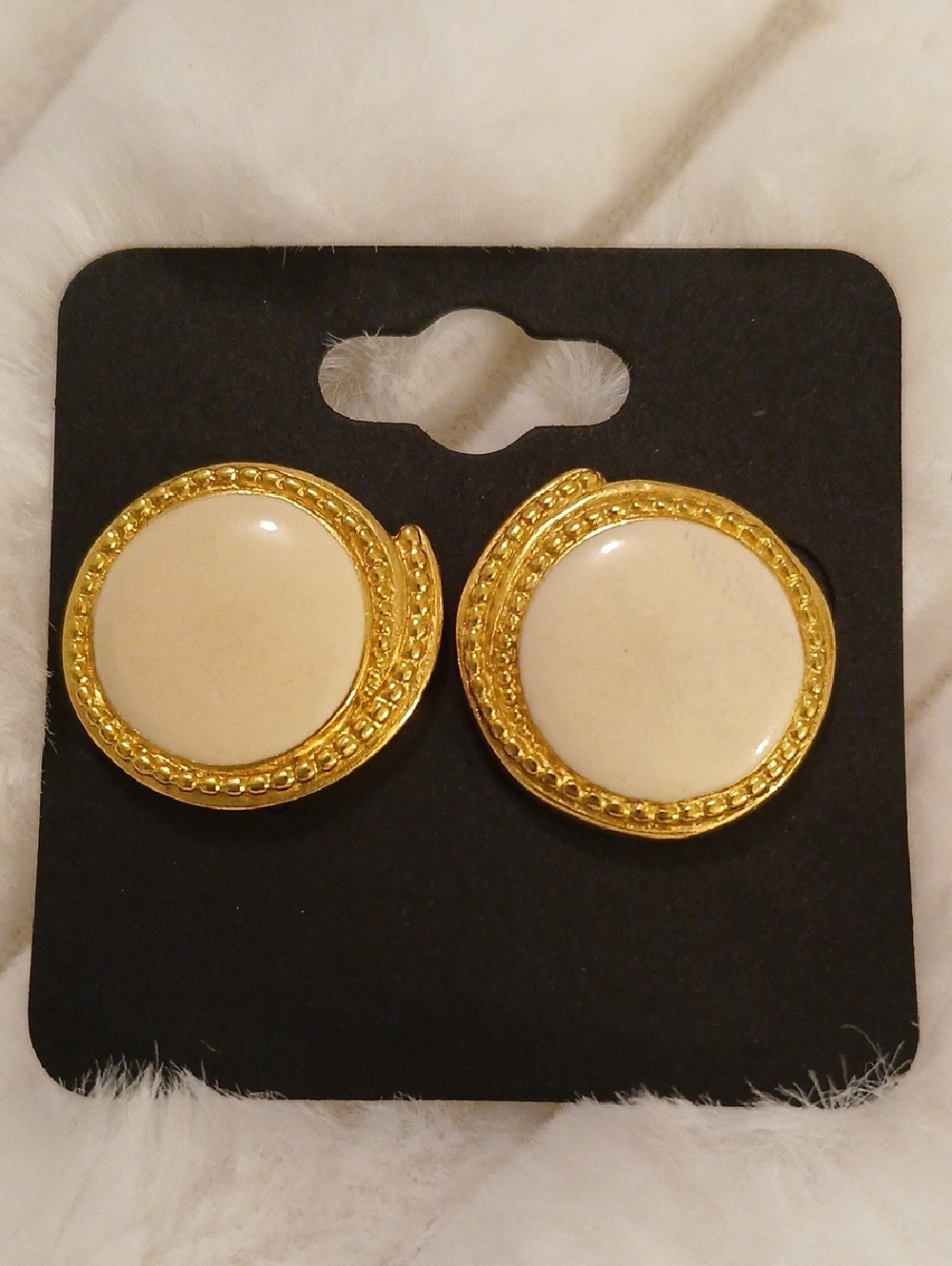 Vintage TRIFARI TM white cabochon pierced earrings, Stamped/Signed